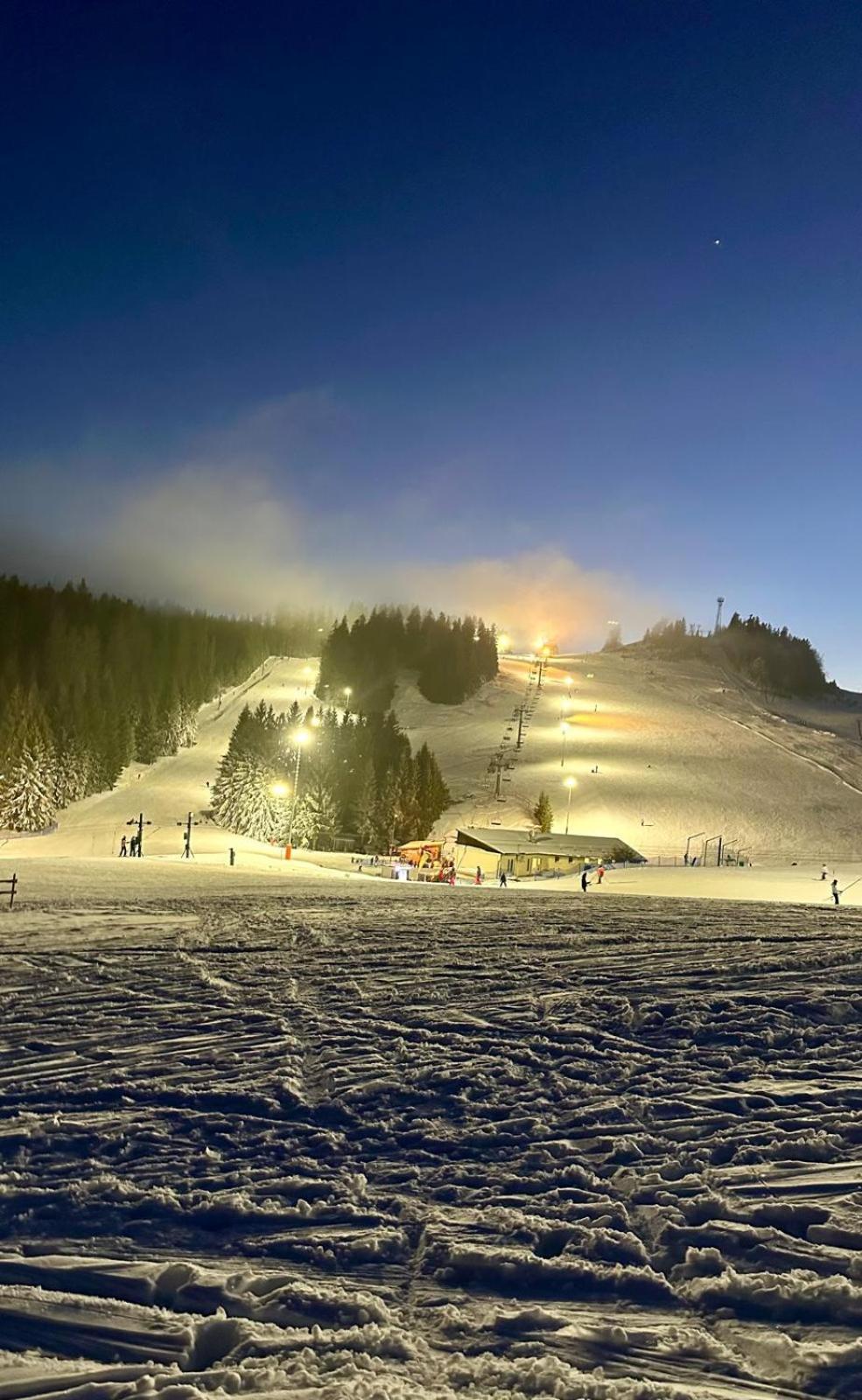 AD Kamzík EH apt Donovaly Exterior foto